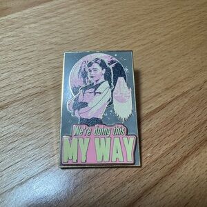 Disney Star Wars Solo Qi’ra Millennium Falcon Pin